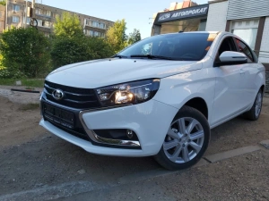 Lada Vesta